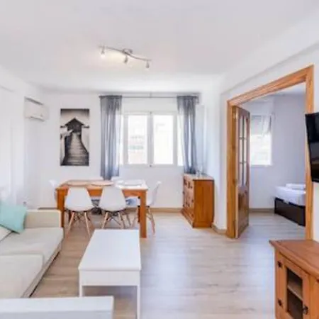 Apartment Sa7a-walking Distance To The And Old Town. Malaga