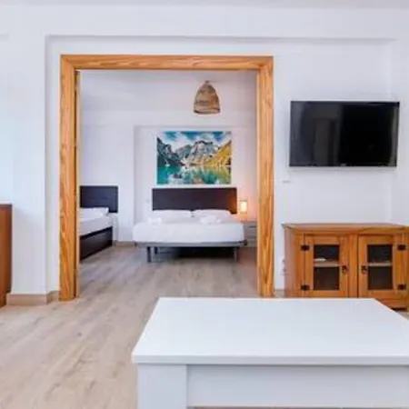 Sa7a-walking Distance To The And Old Town. Malaga